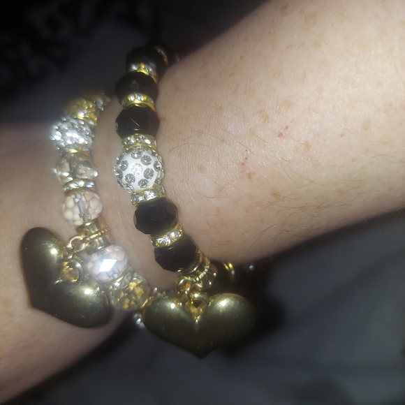 2 PC Set of Handmade Adjustable  bracelets in 2 flattering colors- Approx 7" sz - Picture 7 of 11